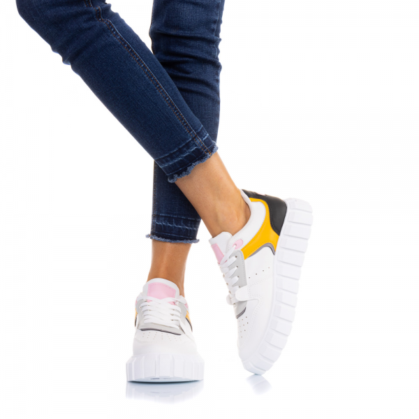 Γυναικεία αθλητικά παπούτσια Chabela λευκά, 3 - Kalapod.gr